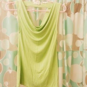 Sleeveless Top with Cute cutout on the back