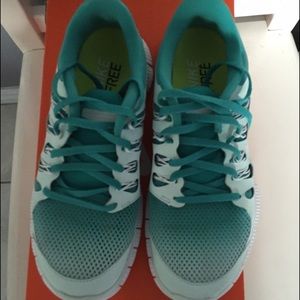 Nike free run 5.0 Tiffany blue. Gently worn.