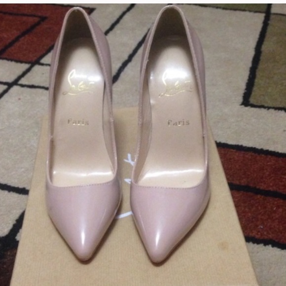 Pigalle Nude Christian Louboutin.