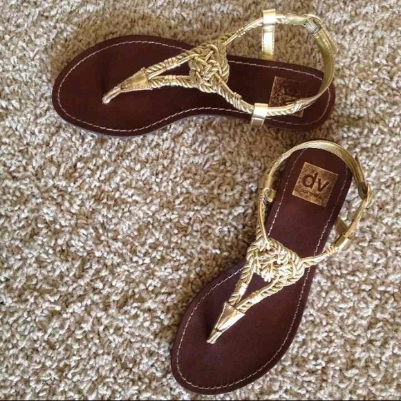 SOLD⚡️Like New Gold Dolce Vita Sandals - Picture 2 of 4