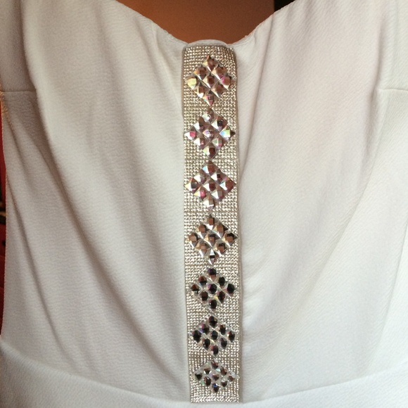 White Crystalized Romper - Picture 2 of 3