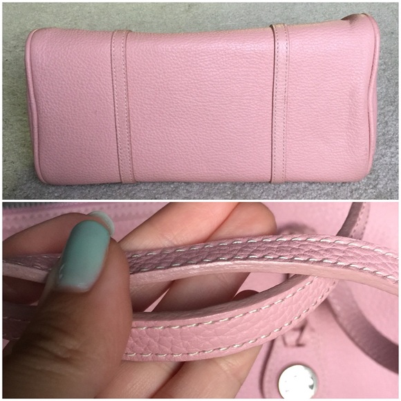 Dooney & Bourke Bags - Dooney & Bourke baby pink barrel bag Dooney & Bourke Bags - Dooney & Bourke baby pink barrel bag