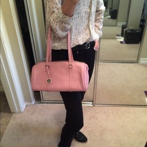 Dooney & Bourke Bags - Dooney & Bourke baby pink barrel bag Dooney & Bourke Bags - Dooney & Bourke baby pink barrel bag