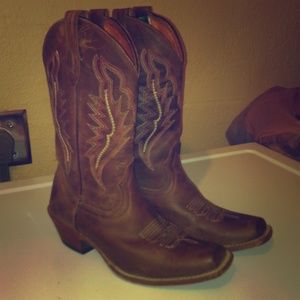 Leather Cowboy Boots!👢❤️