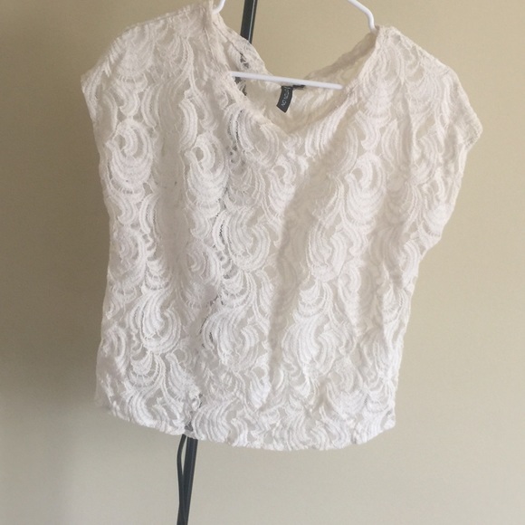 Off white lace crop top Size S