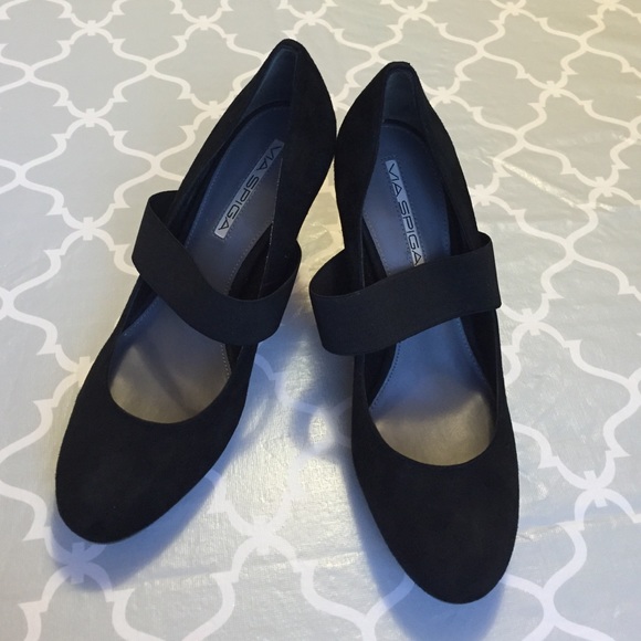 ⬇️reduced⬇️NWOT Suede Via Spiga Mary Jane pumps