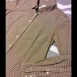 The perfect shirt by J. Crew! Tan gingham! Sz 6