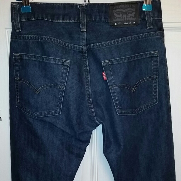 Levis - Picture 4 of 4