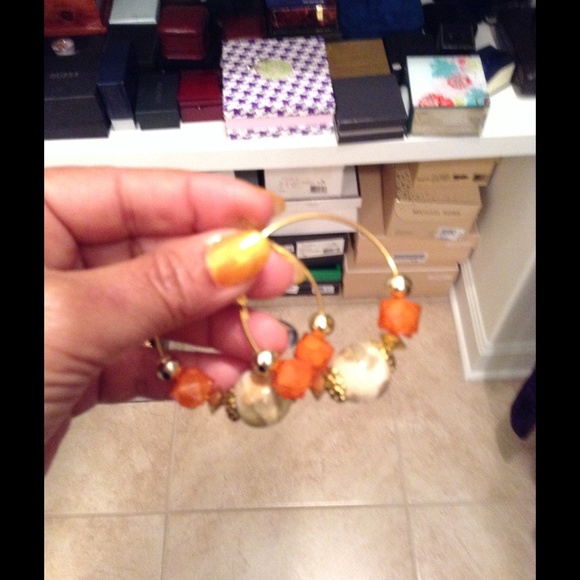 Earrings - Picture 3 of 4