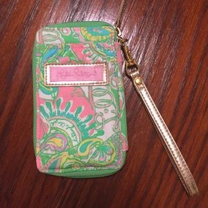 Lilly Pulitzer wristlet/phone case
