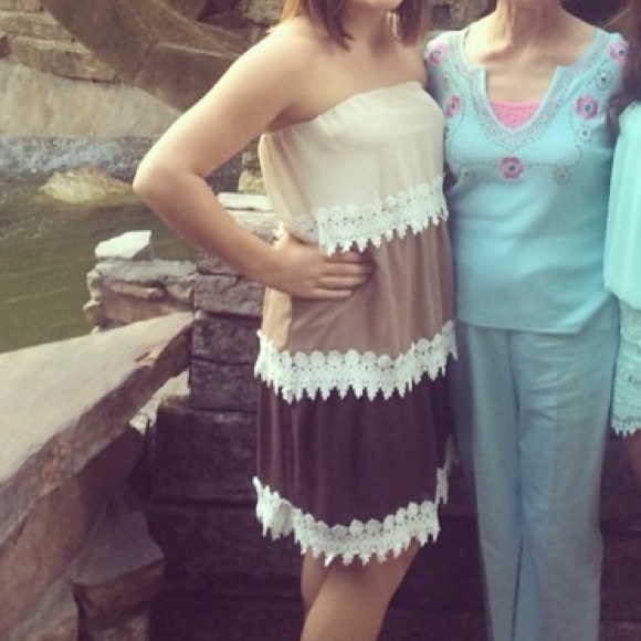 Brown/Tan/Cream Lace Tiered Strapless Dress