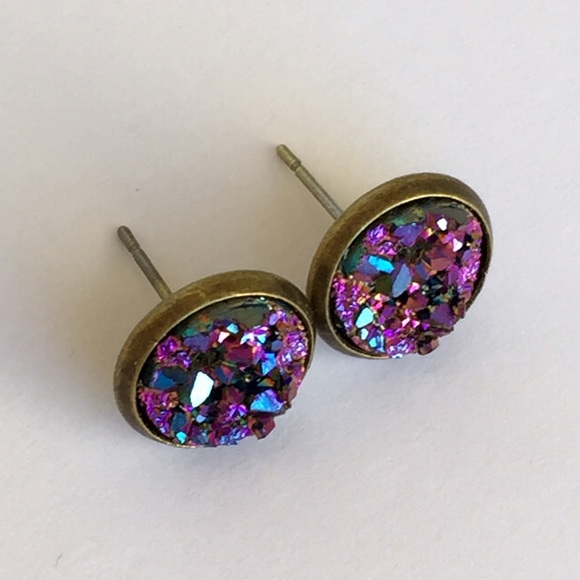 3x$15💜Purple Magenta Earrings w/Base - Picture 2 of 3