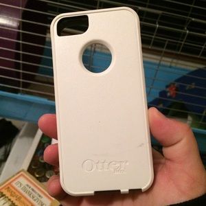 IPhone 5s otter box case