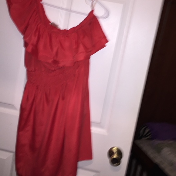 Coral/Red off the shoulder mini dress