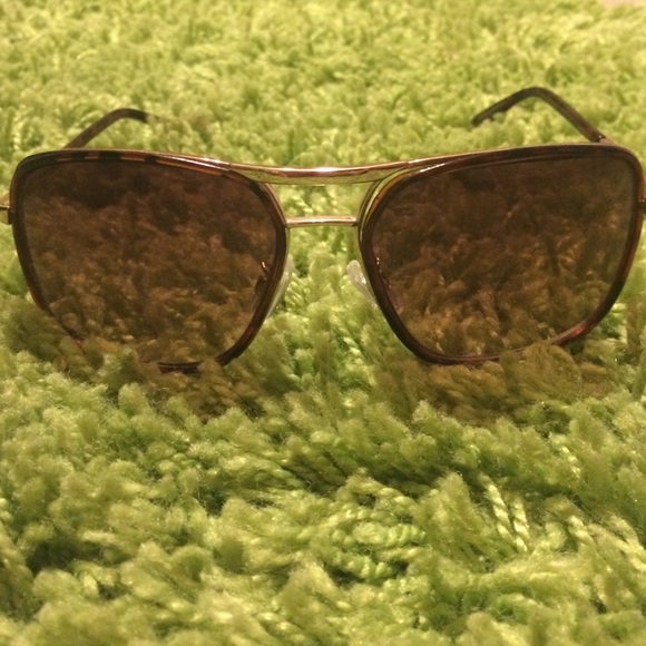 Brown & Gold Sunglasses