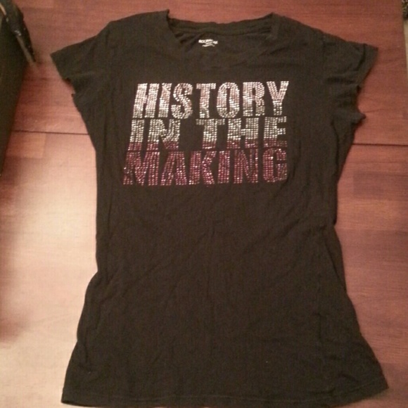 Light Weight Stretchy Tee