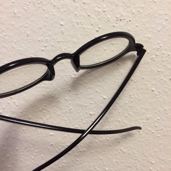 NWOT ROUND FRAME GLASSES - Picture 3 of 3