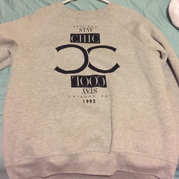 Like new sweater