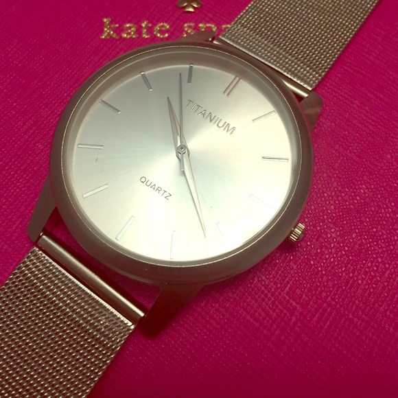 WILSONS LEATHER Titanium Woman's Oversized Watch