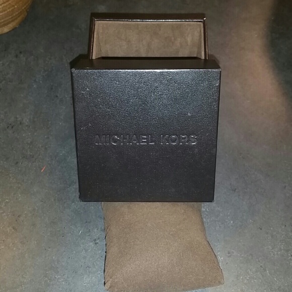 Michael Kors Jewelry - 🔵Michael Kors Watch Box