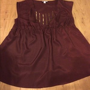 Burgandy Gold Embroidered sleeveless Top