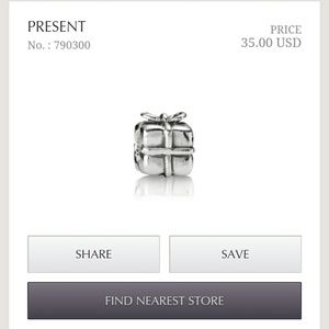 Pandora present charm