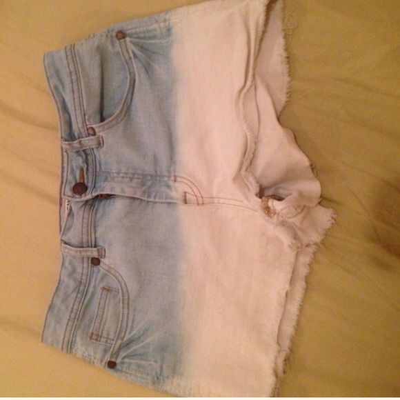 BUNDLE