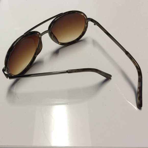 Sunglasses - Picture 3 of 3
