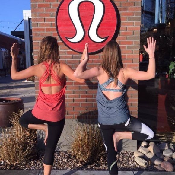 LULULEMON WILD TANK BNWT TAKING OFFERS