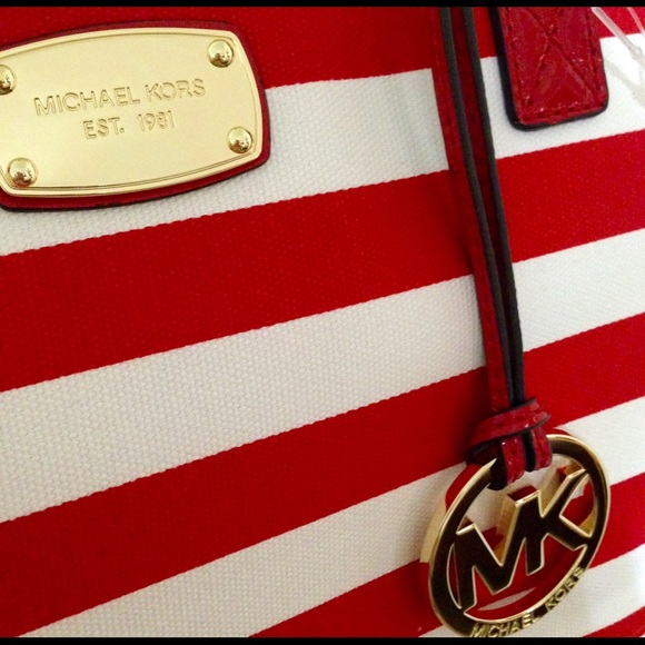 ❌SOLD❌Michael Kors Summer Stripe East West Tote - Picture 2 of 4