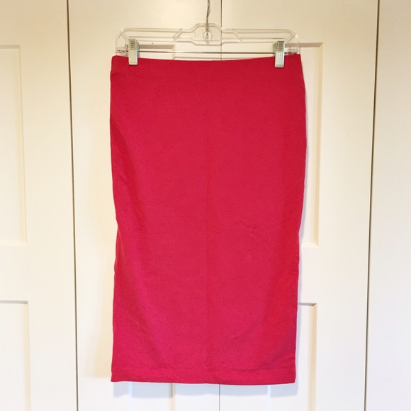 Stretchy Pencil Skirt