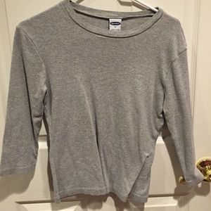 Gray basic top