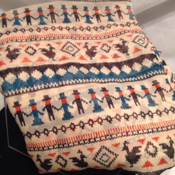 Price dropped cute scarf