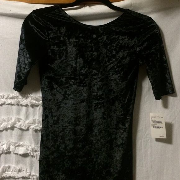 Nordstoms Velvet body con with tags