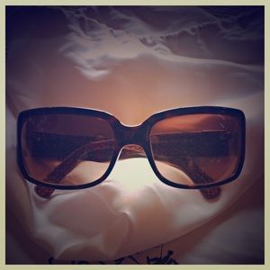 Coach Delphine Sunglasses!