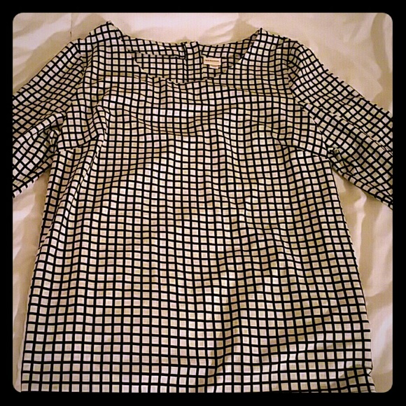 Black and White Blouse - Picture 1 of 3
