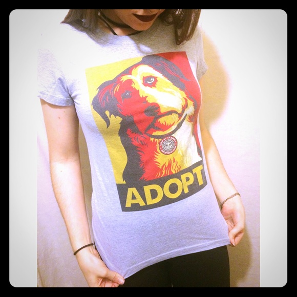 Obey "Adopt" t-shirt πΆ