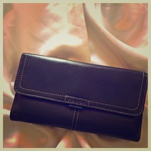 Fossil Large Wallet!