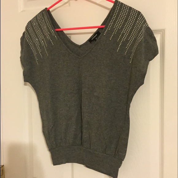 Express Top - Picture 2 of 4
