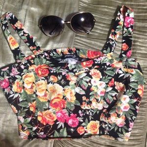 Floral crop top size medium