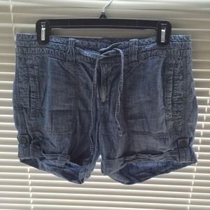 Chambray Bermuda shorts