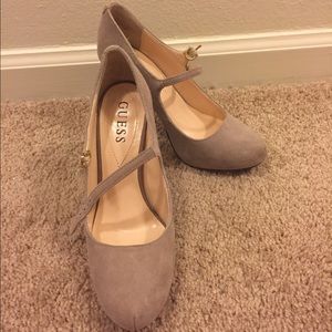 Guess beige heels