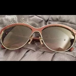 Authentic Valentino Sunglasses (V104S) like new!
