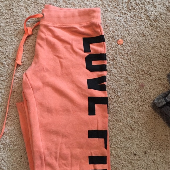 VS Pink fitted sweatpants