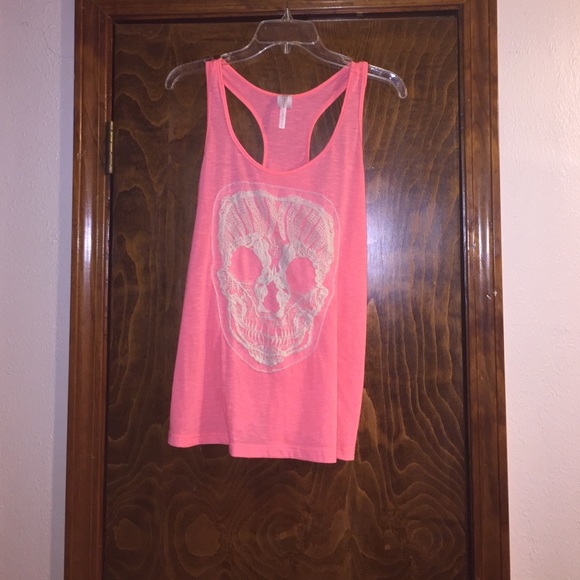 Skull tank top