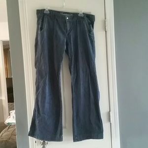 Adorable American Eagle jeans