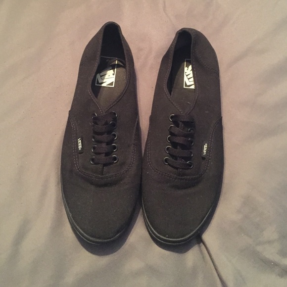 Black low rise vans