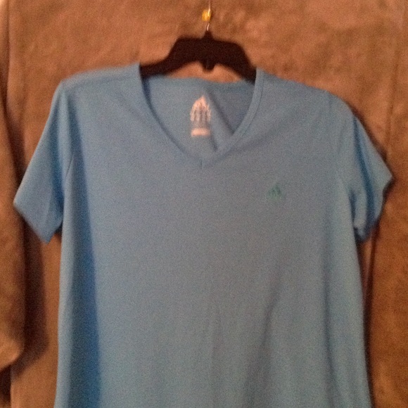 Adidas top - Picture 3 of 4