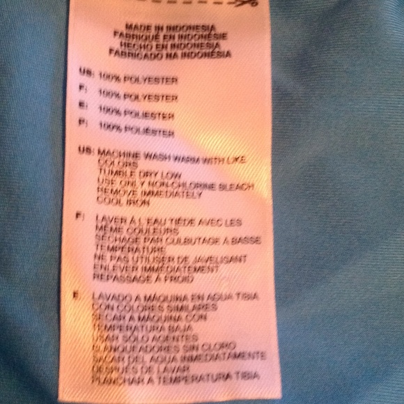 Adidas top - Picture 4 of 4