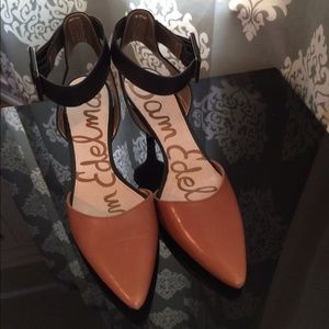 Ankle strap/ Pointed Toe Pumps Okala Heels